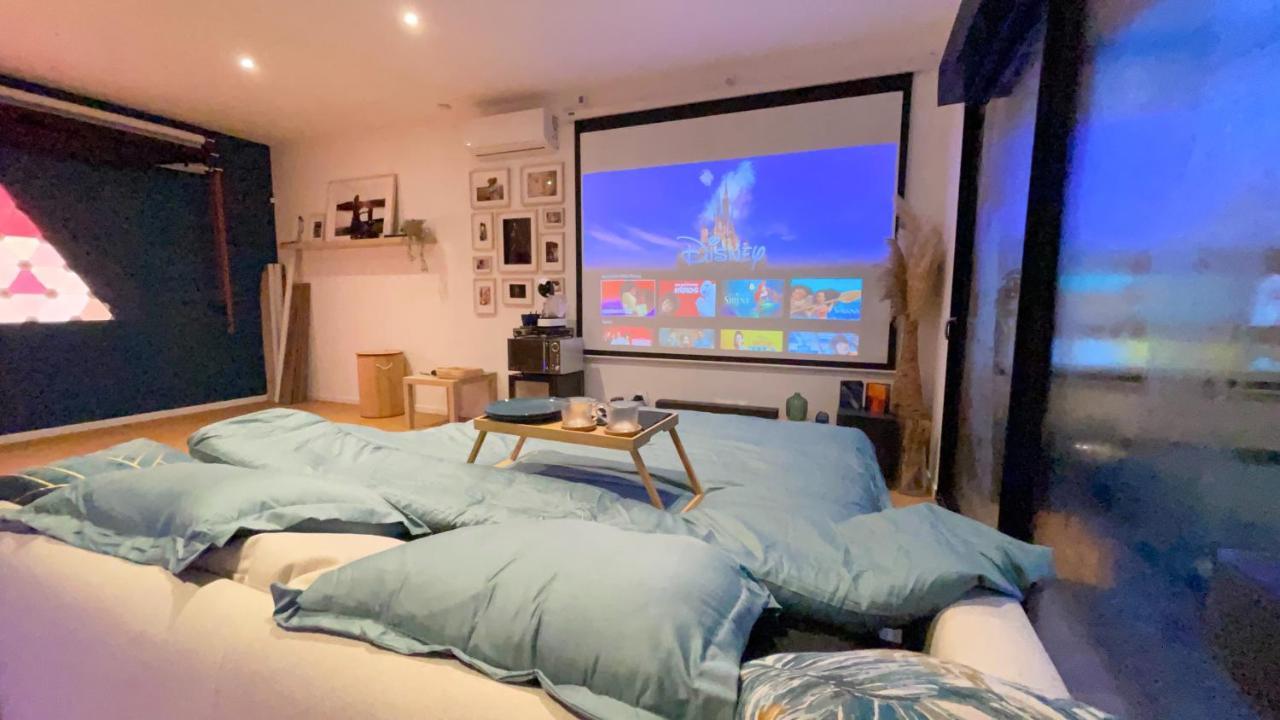 Capsule Nature & Photos - Jacuzzi - Netflix & Home Cinema - Ps5 & Jeu Thun-Saint-Martin エクステリア 写真