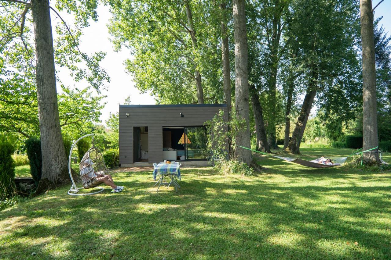 Capsule Nature & Photos - Jacuzzi - Netflix & Home Cinema - Ps5 & Jeu Thun-Saint-Martin エクステリア 写真